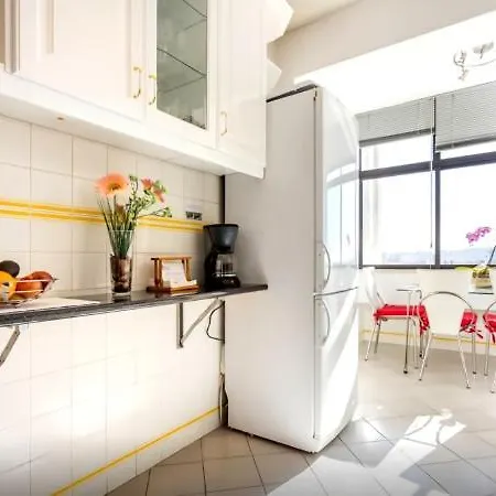 Daire Brigida's Flat